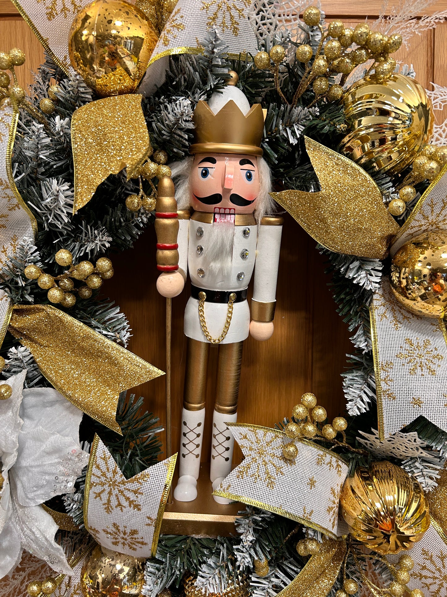 Gold nutcracker
