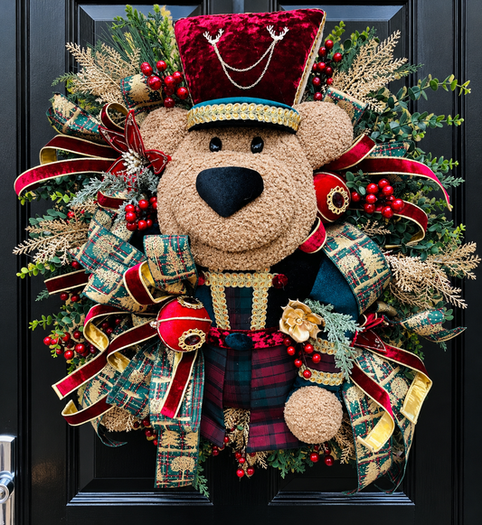 Bear Christmas wreath 80x80cm