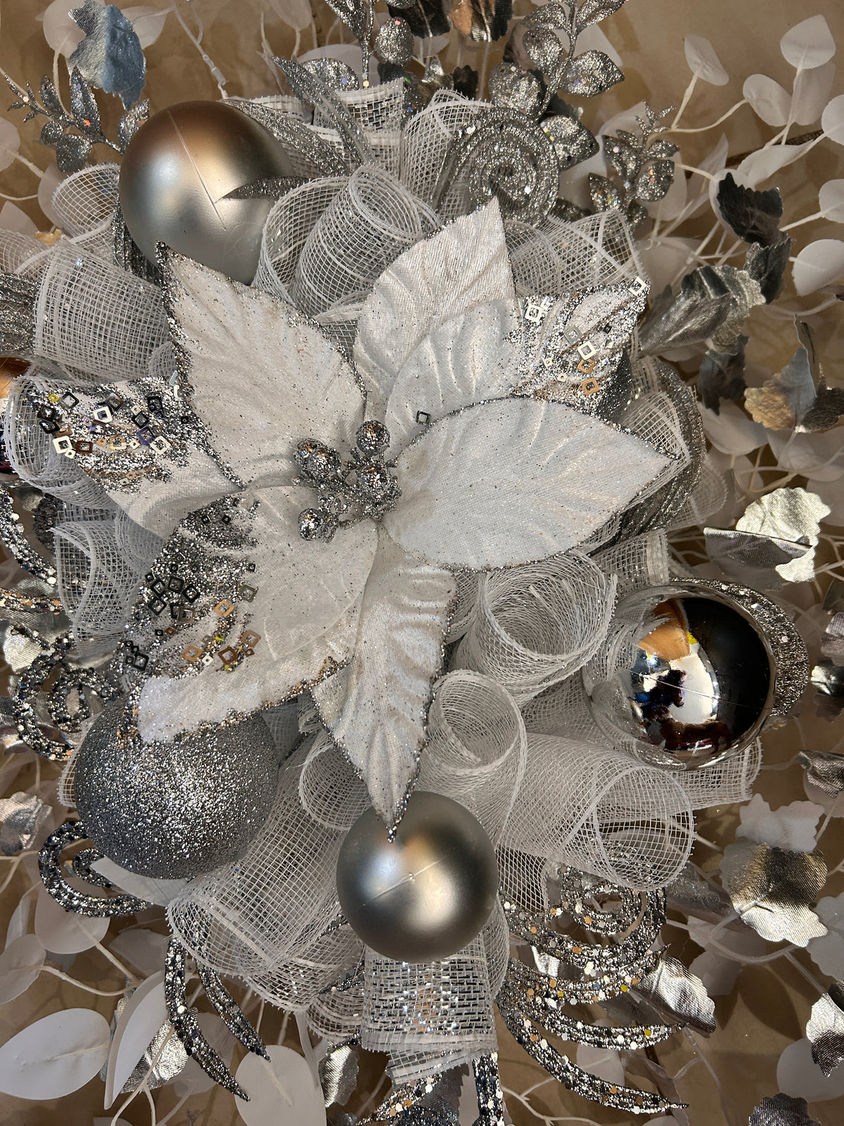 Tree topper 80cm silver and white