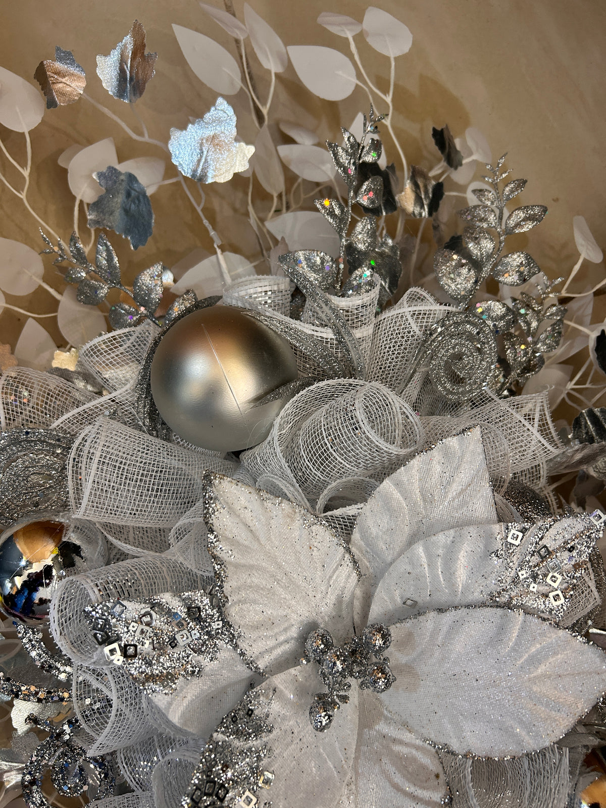 Tree topper 80cm silver and white