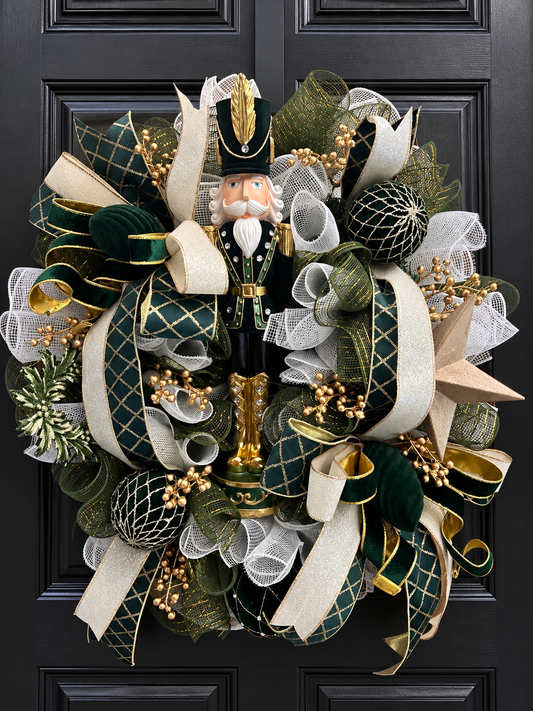 Green nutcracker wreath 60cm